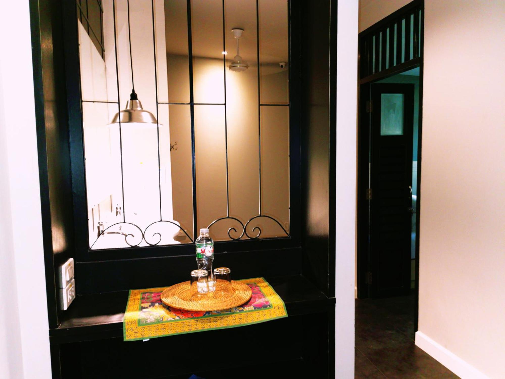 Chomm House Bed and Breakfast Μπανγκόκ Δωμάτιο φωτογραφία